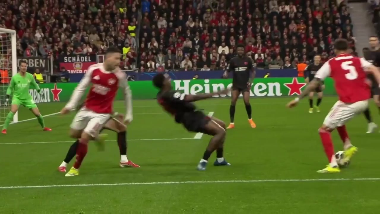 中村敬斗谈助攻英格兰：一半凭感觉 胜利具历史意义