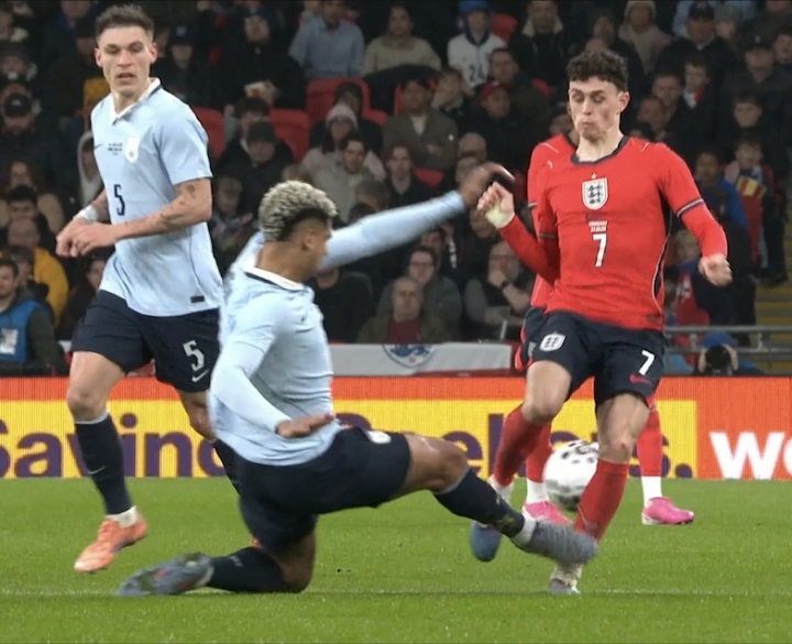 阿劳霍回应飞铲福登争议 坚称无恶意且已获对方谅解