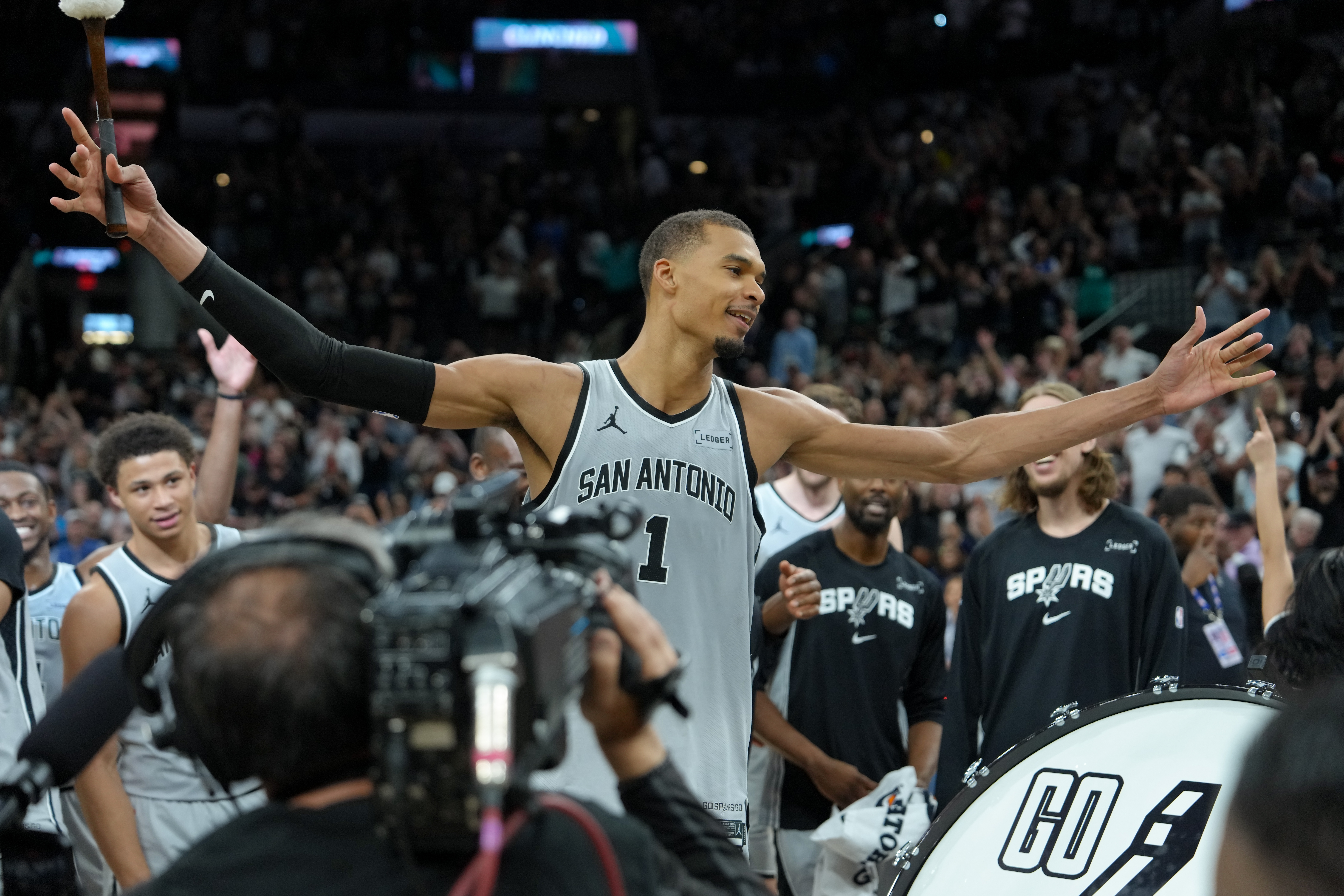 恩比德直言文班难破大梦盖帽纪录 对手恐惧拒投成最大障碍