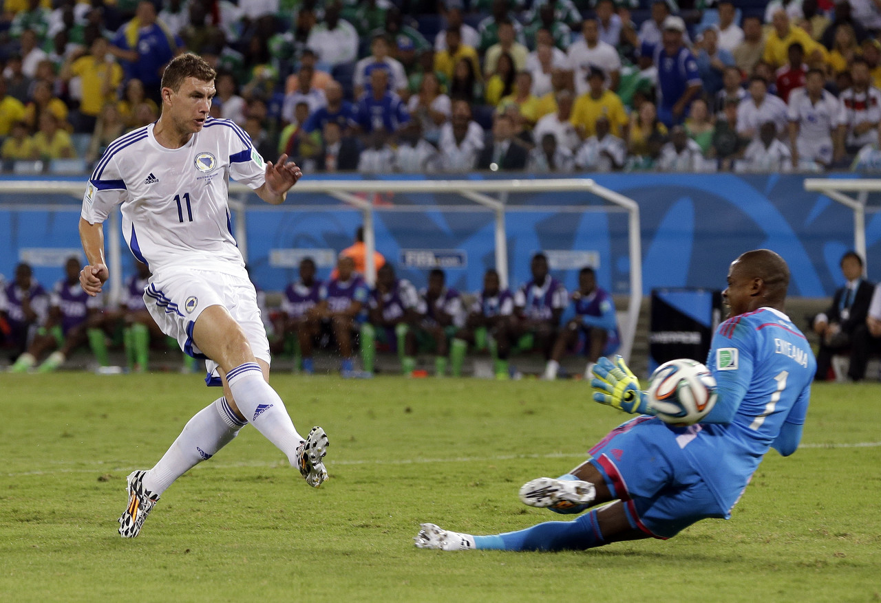 附加赛决战波黑 意大利中场对决决定世界杯门票归属