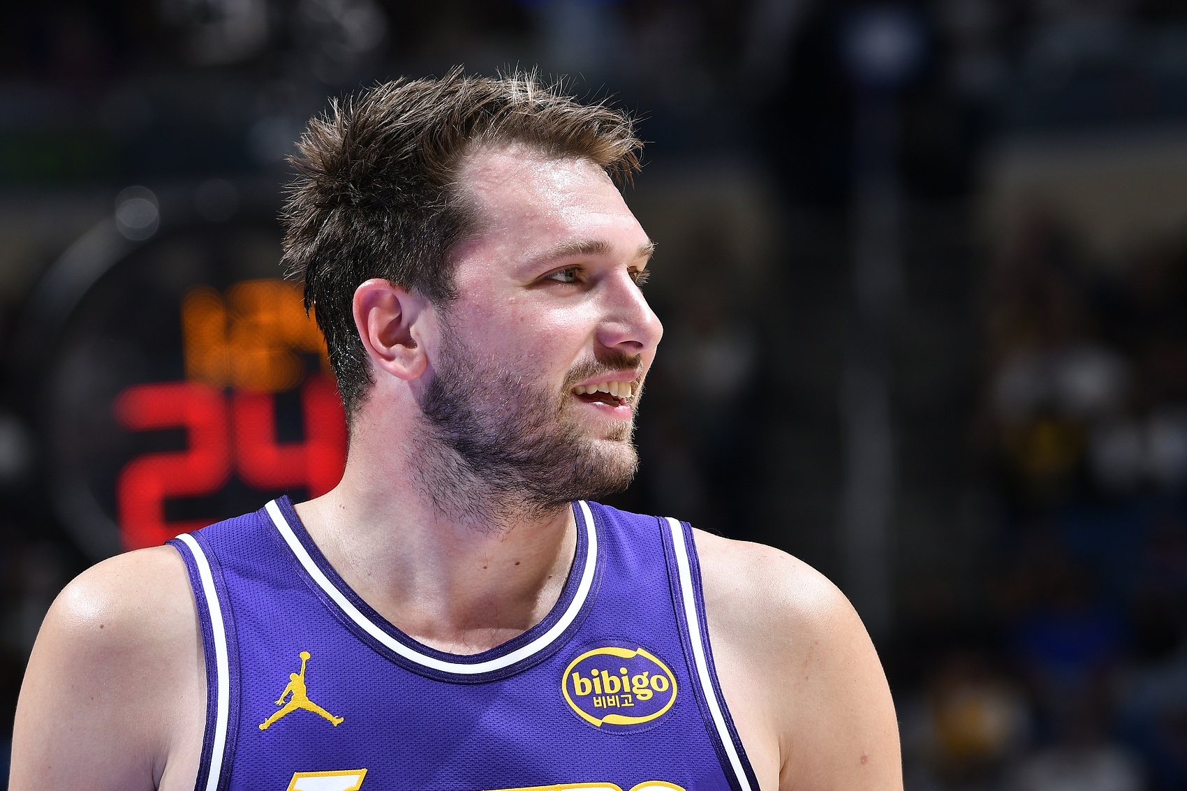 东契奇42+12+5回应MVP话题 直言表现与战绩是资本