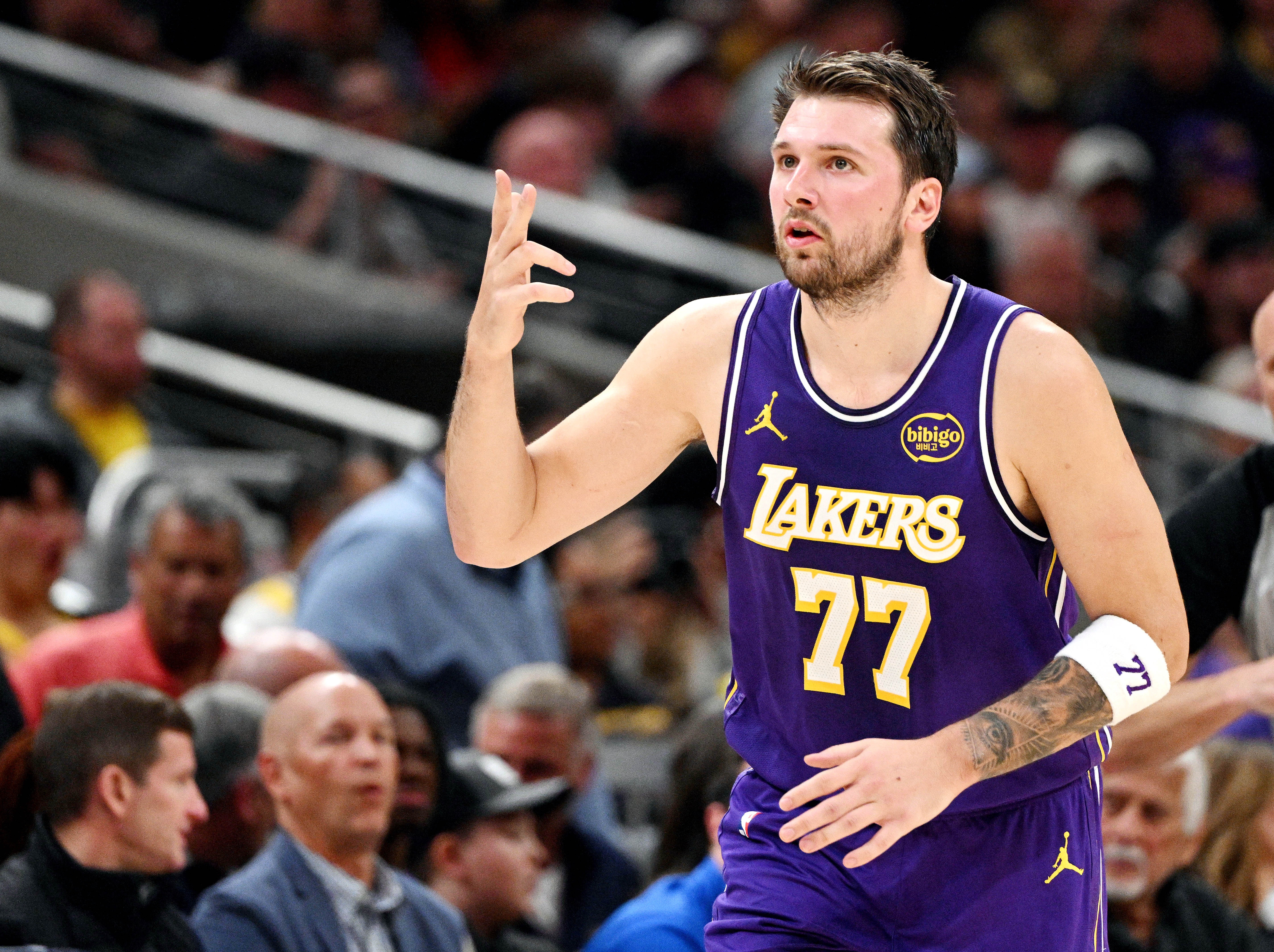 阿特金森承认防守计划失效 东契奇42+12拆解骑士所有防守尝试