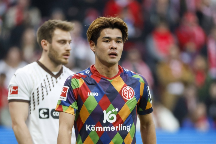 德媒曝英超多队竞逐美因茨日本中场佐野海舟 身价或破6000万欧