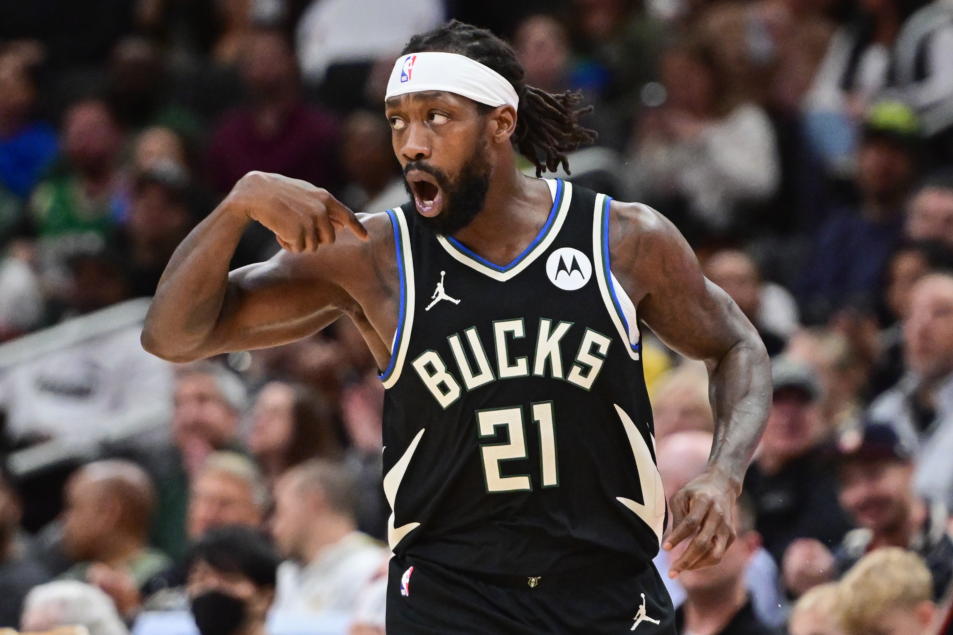 维拉纽瓦力挺贝弗利 称其NBA圈内人身份具备评价资格