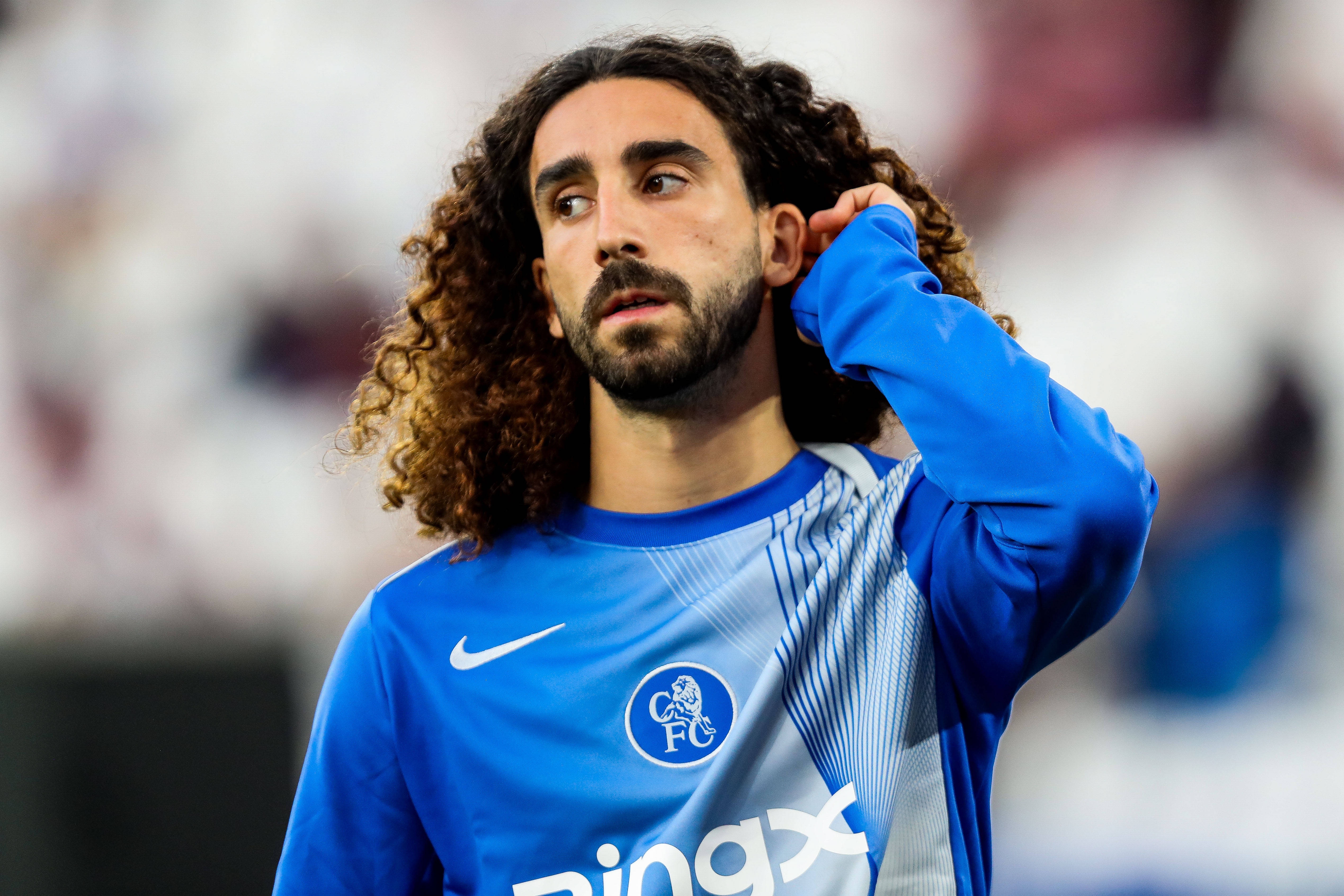 库库雷利亚专访：左后卫首选门德斯 谈歧视事件与世界杯前景