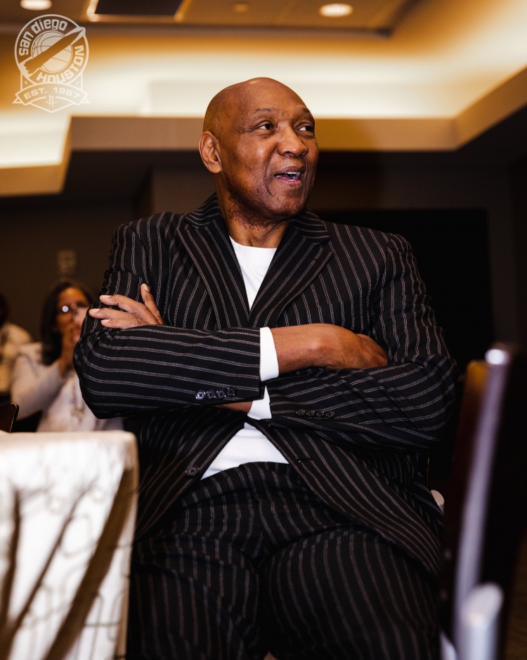 弗拉格51分刷新最年轻50+纪录 新秀50+历史榜单仅15次 弗拉格51分刷新最年轻50+纪录 新秀50+历史榜单仅15次