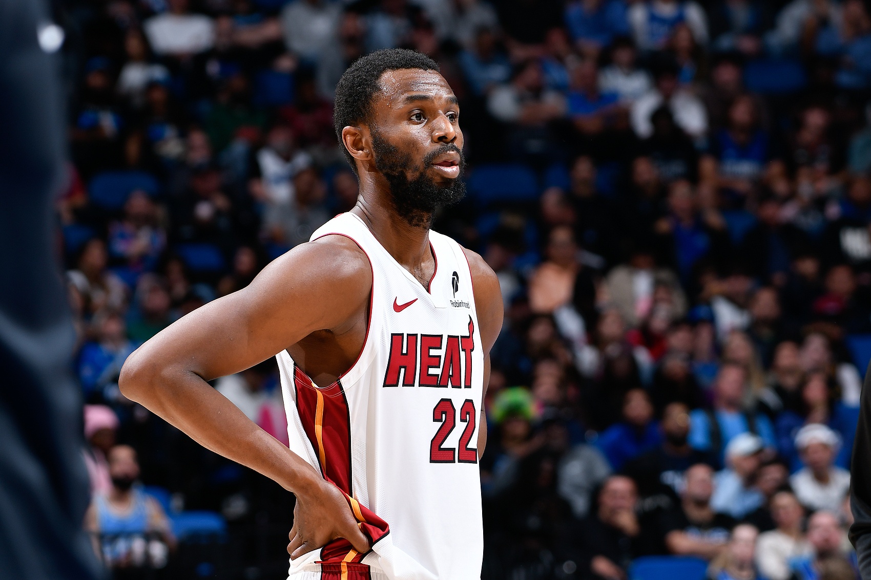 维金斯三分5中4高效取21分 热火狂轰152分大胜奇才 维金斯三分5中4高效取21分 热火狂轰152分大胜奇才