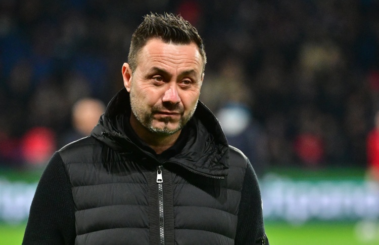 德泽尔比上任引爆热刺球迷撕裂 三大协会坚决抵制 德泽尔比上任引爆热刺球迷撕裂 三大协会坚决抵制