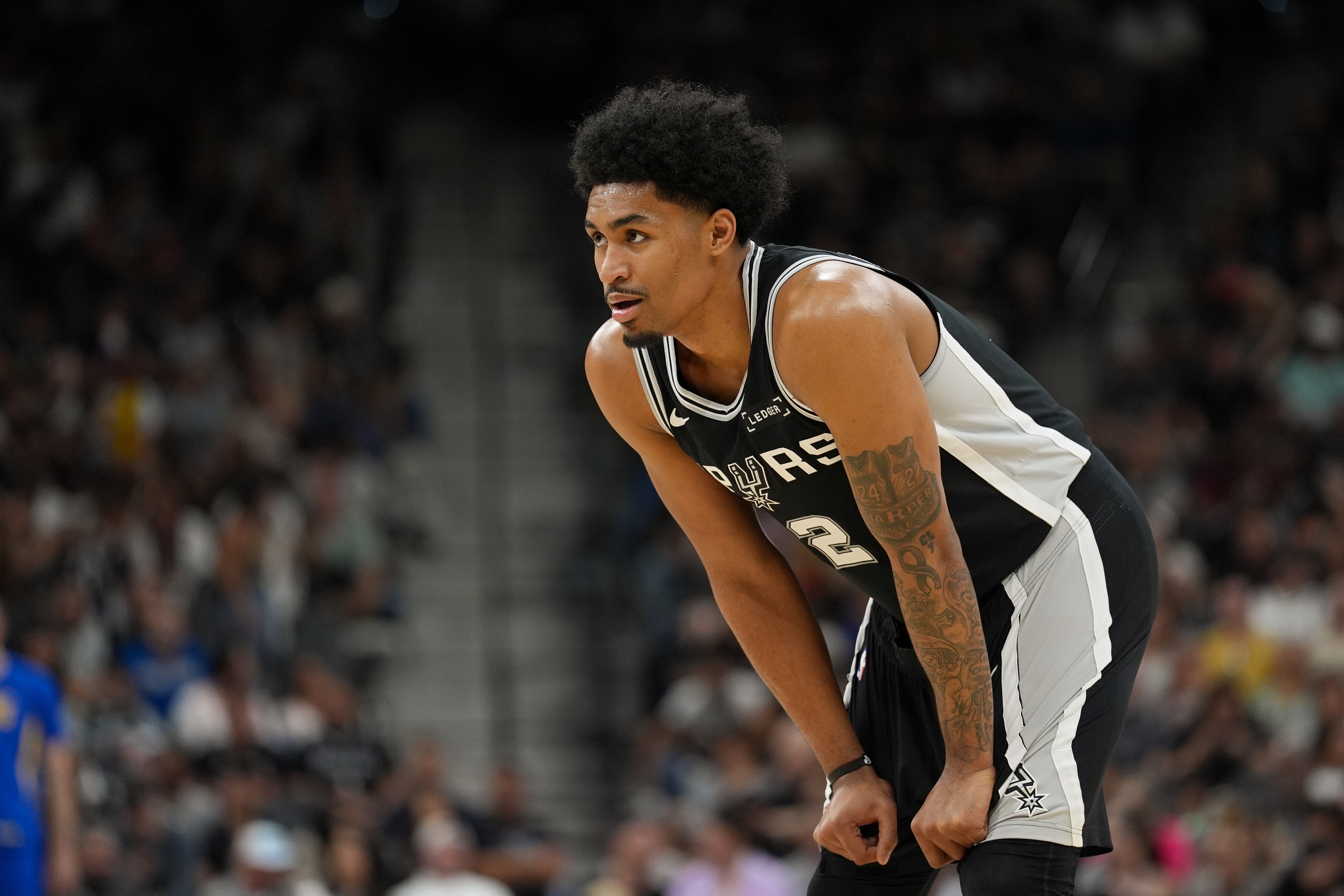 哈珀高效17分助马刺取60胜 自称赢球型球员