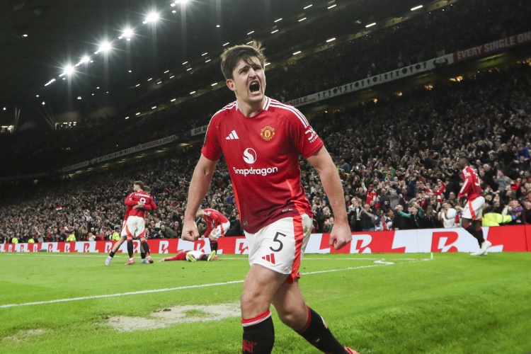 马奎尔降薪续约曼联 新合同周薪低于18万镑