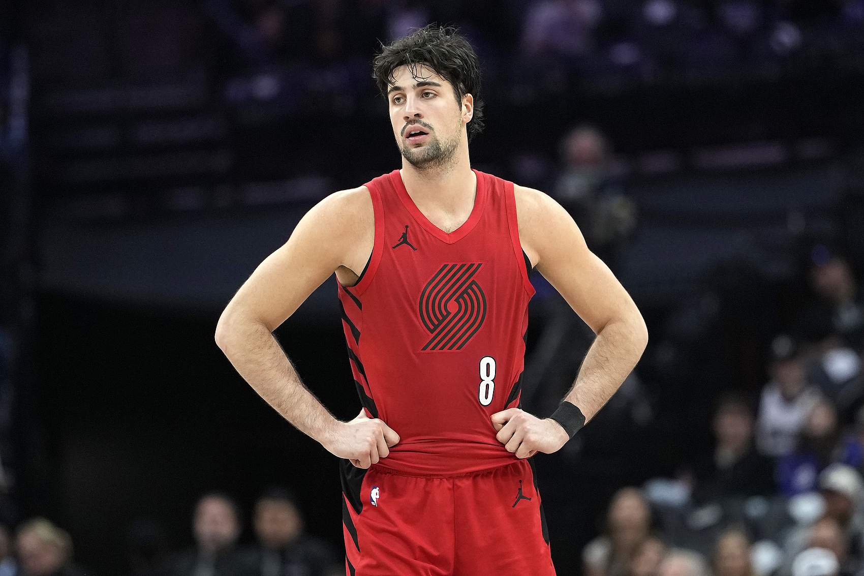 阿夫迪亚半场15分4助难掩5失误 开拓者落后马刺10分