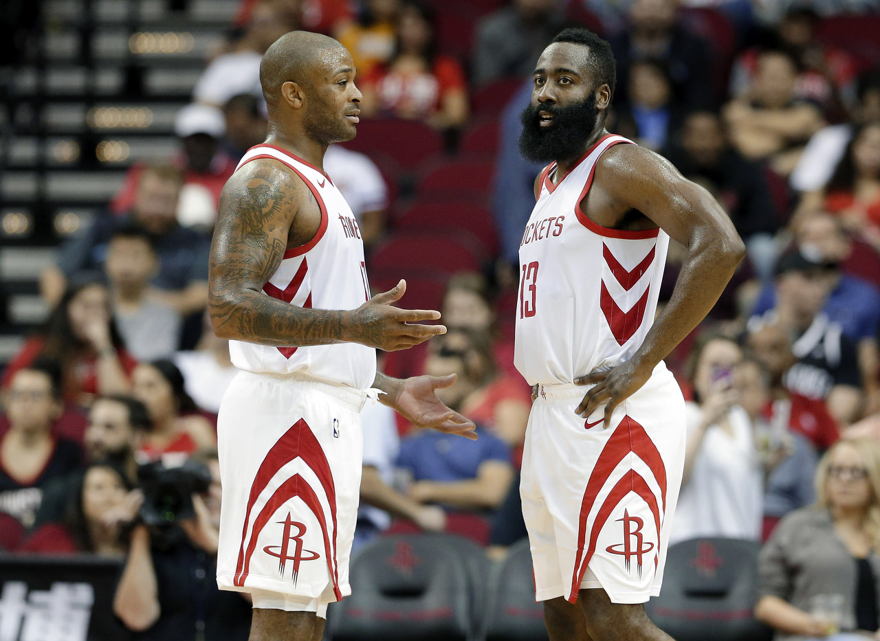 库克回忆宇宙勇统治力 称17年后联盟军备竞赛皆以勇士为假想敌