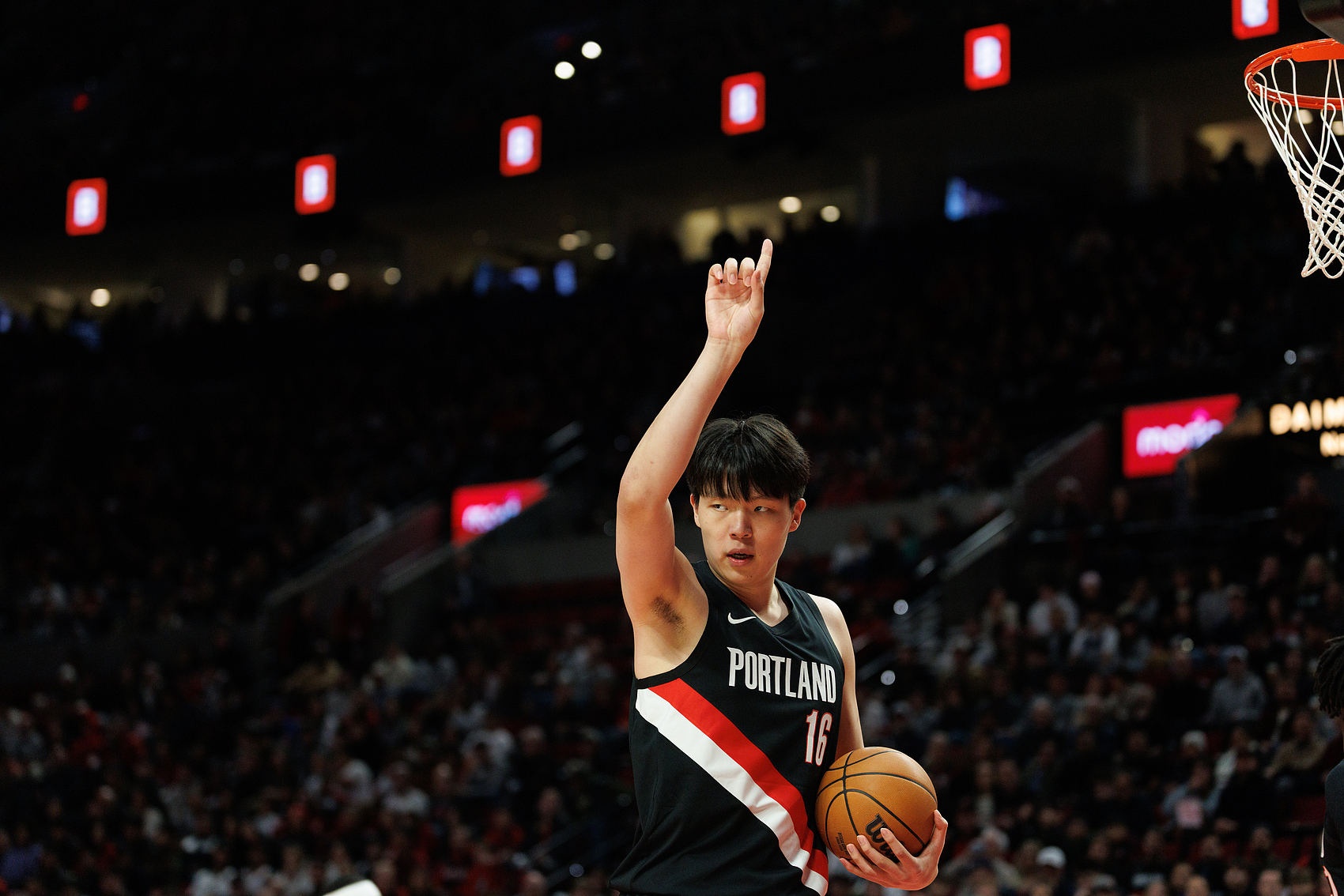 徐静雨评杨瀚森处境 正常轮换缺席已属危险信号