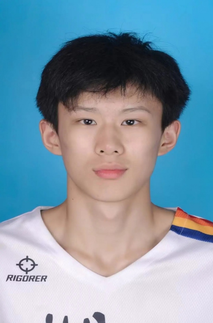 国青核心李沂泽陷年龄门 疑为06级张涵泊改名 曾与杨瀚森同届U15