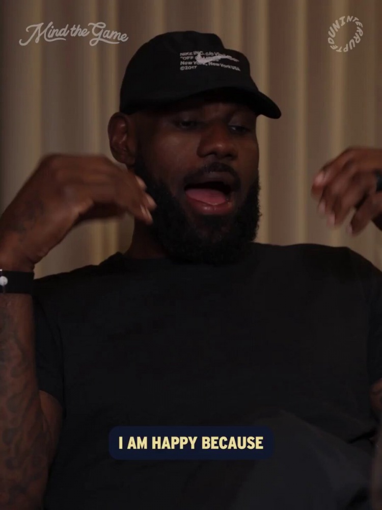 詹姆斯谈附加赛观战计划 称将品红酒看球享受一周备战