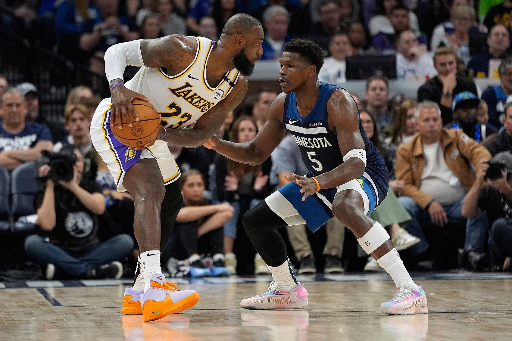 湖人自媒体复盘掘金收官战影响 称全员森林狼本可威胁伤病湖人