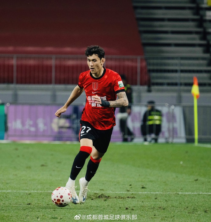 阿洛伊西：席尔瓦破僵后找回节奏 拜合拉木需先看边裁