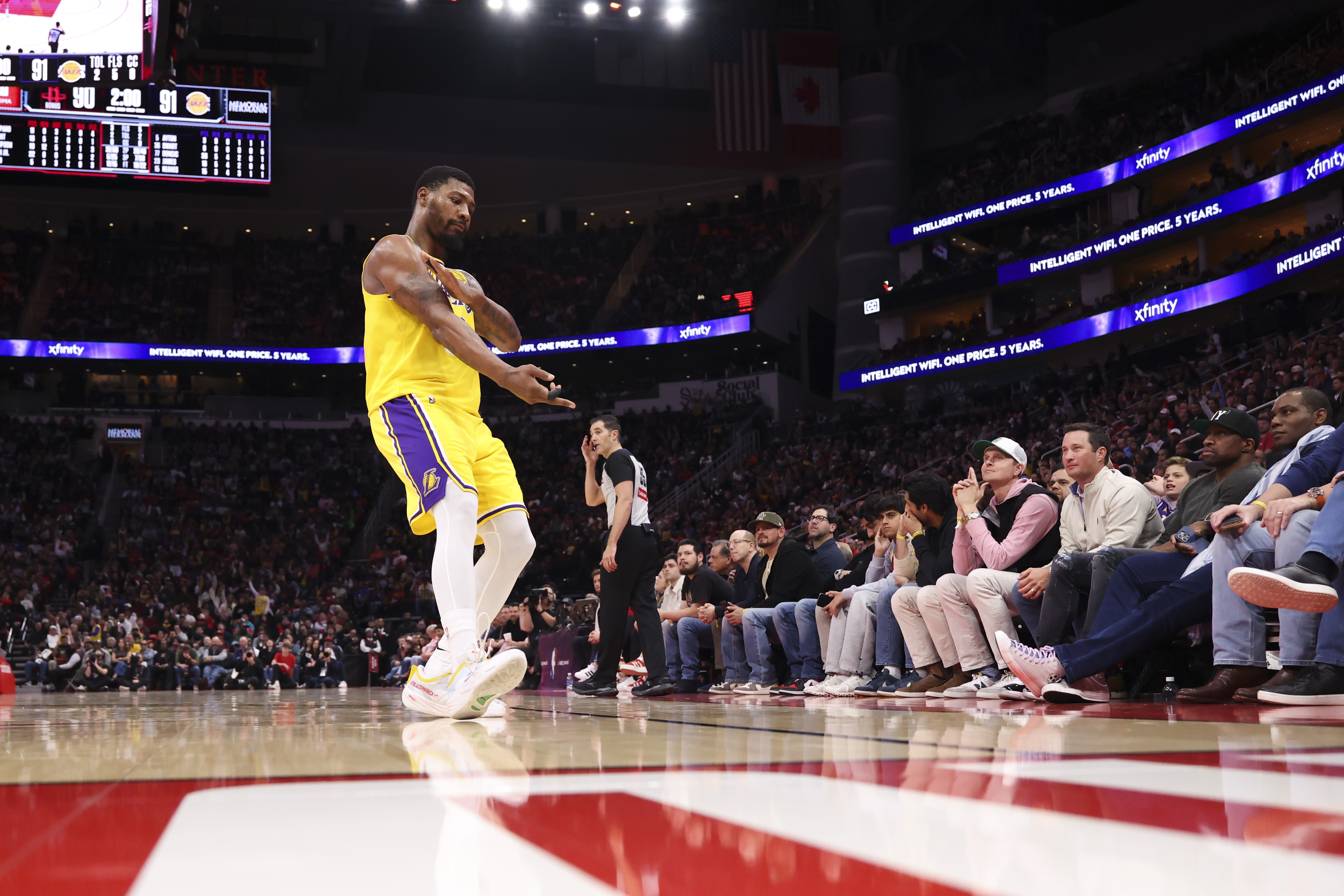 0-3！火箭遭遇历史级崩盘 杜兰特缺阵引更衣室波澜