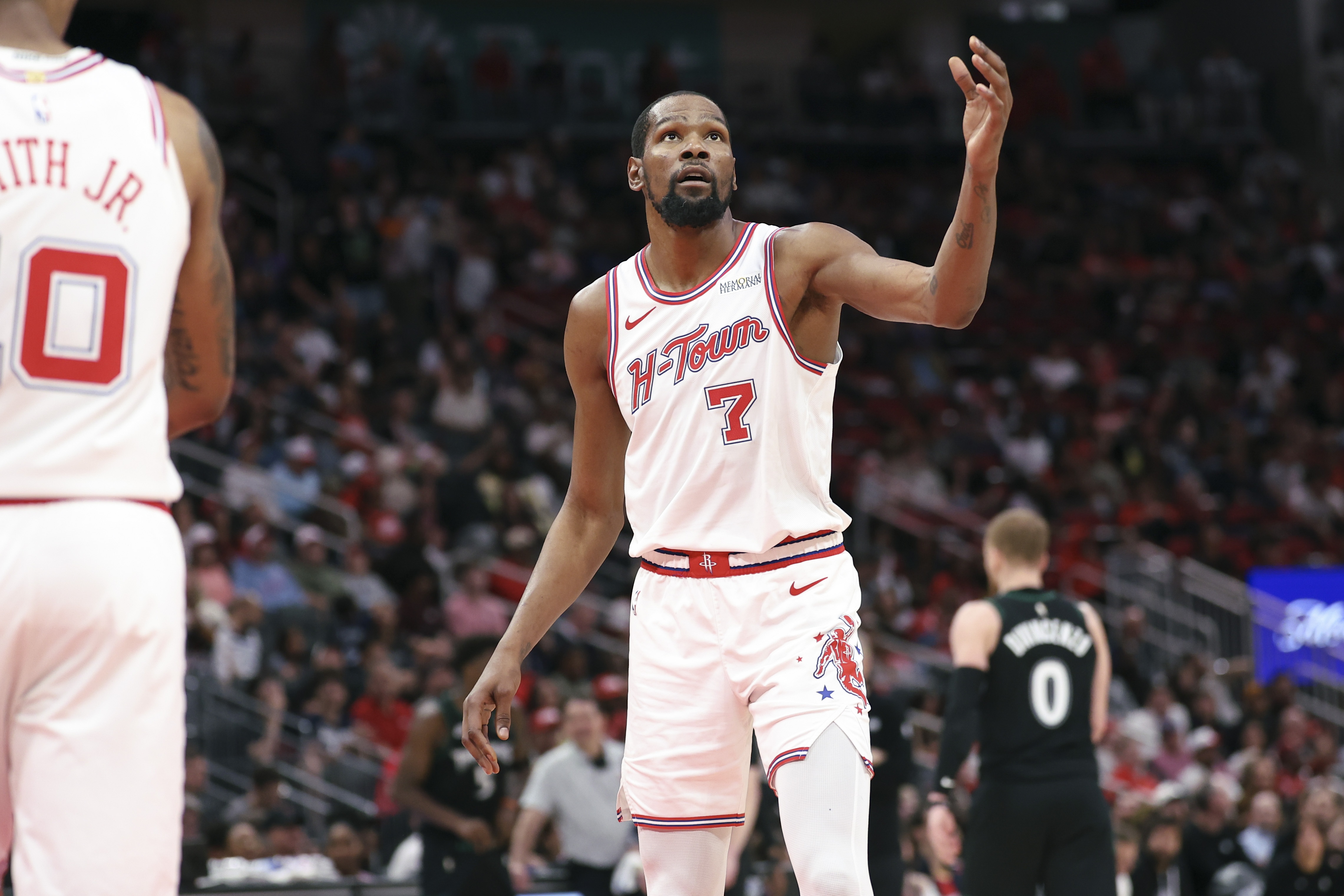 0-3！火箭遭遇历史级崩盘 杜兰特缺阵引更衣室波澜