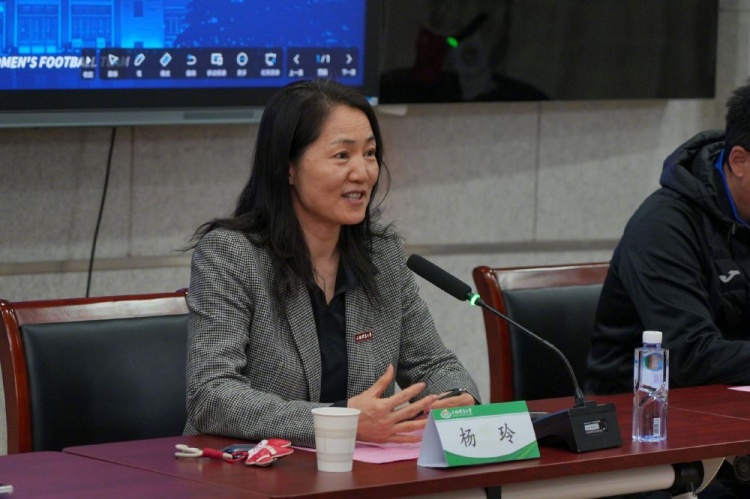 申花上体女足2026赛季出征：第八年合作，六名新援亮相