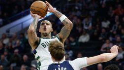 [库兹马个人集锦]三分6中0！库兹马vs独行侠拿到20分6板集锦