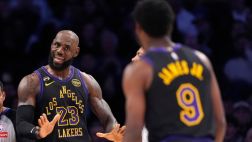 [詹姆斯个人集锦]空接飞扣！詹姆斯vs骑士全场得14+5+6集锦