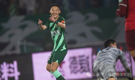 程进左膝内侧副韧带撕裂伤停2-3月 国足已联系了解伤情