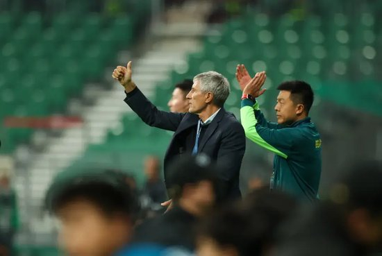 4天从4-4到6-1：国安伤病潮下的极限反转