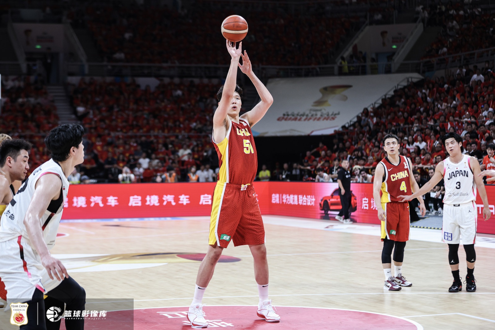 杨瀚森13分钟9+7难救主 男篮控卫线失控负日本垫底