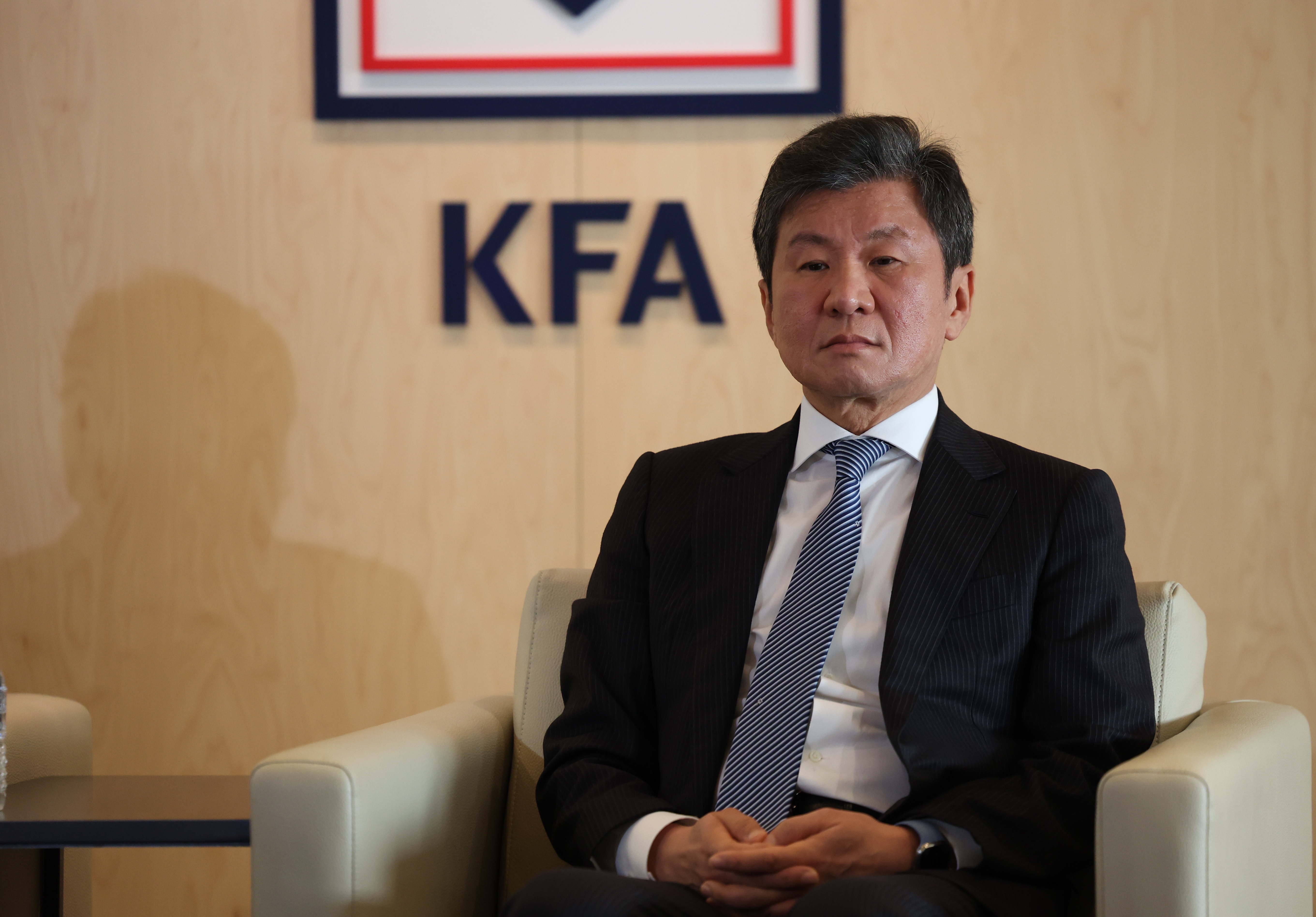 郑梦奎辞去韩国足协主席，13年5个月任期正式落幕
