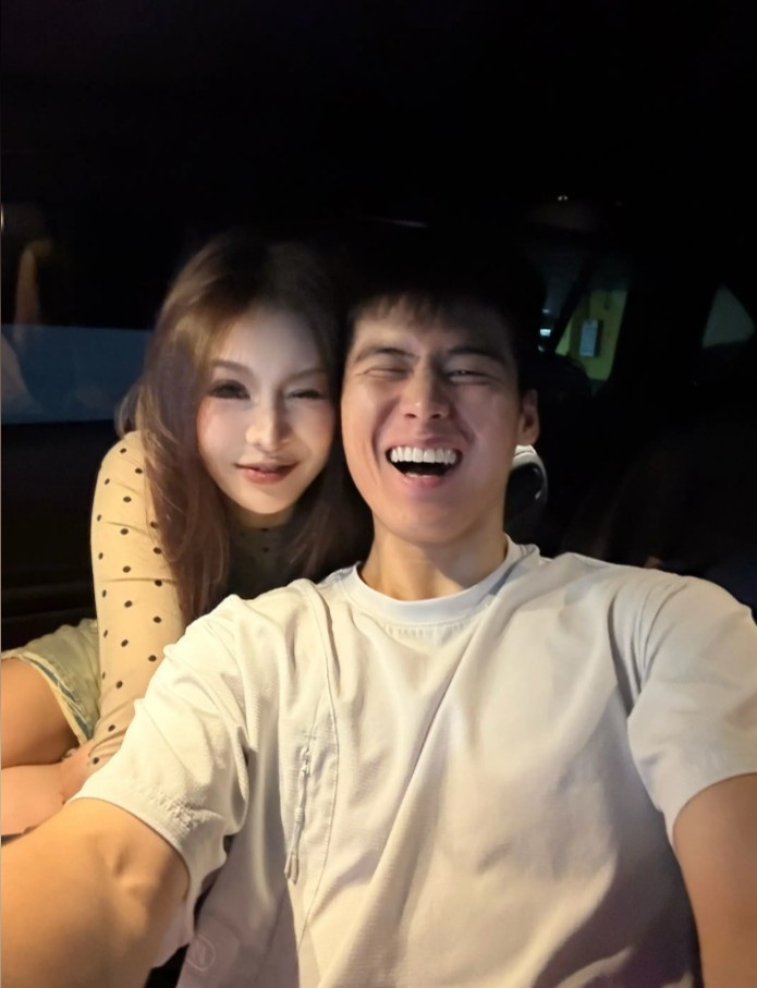 陈家政女友社媒晒甜蜜合照：这也不是个巧合 连我兄弟都晓得
