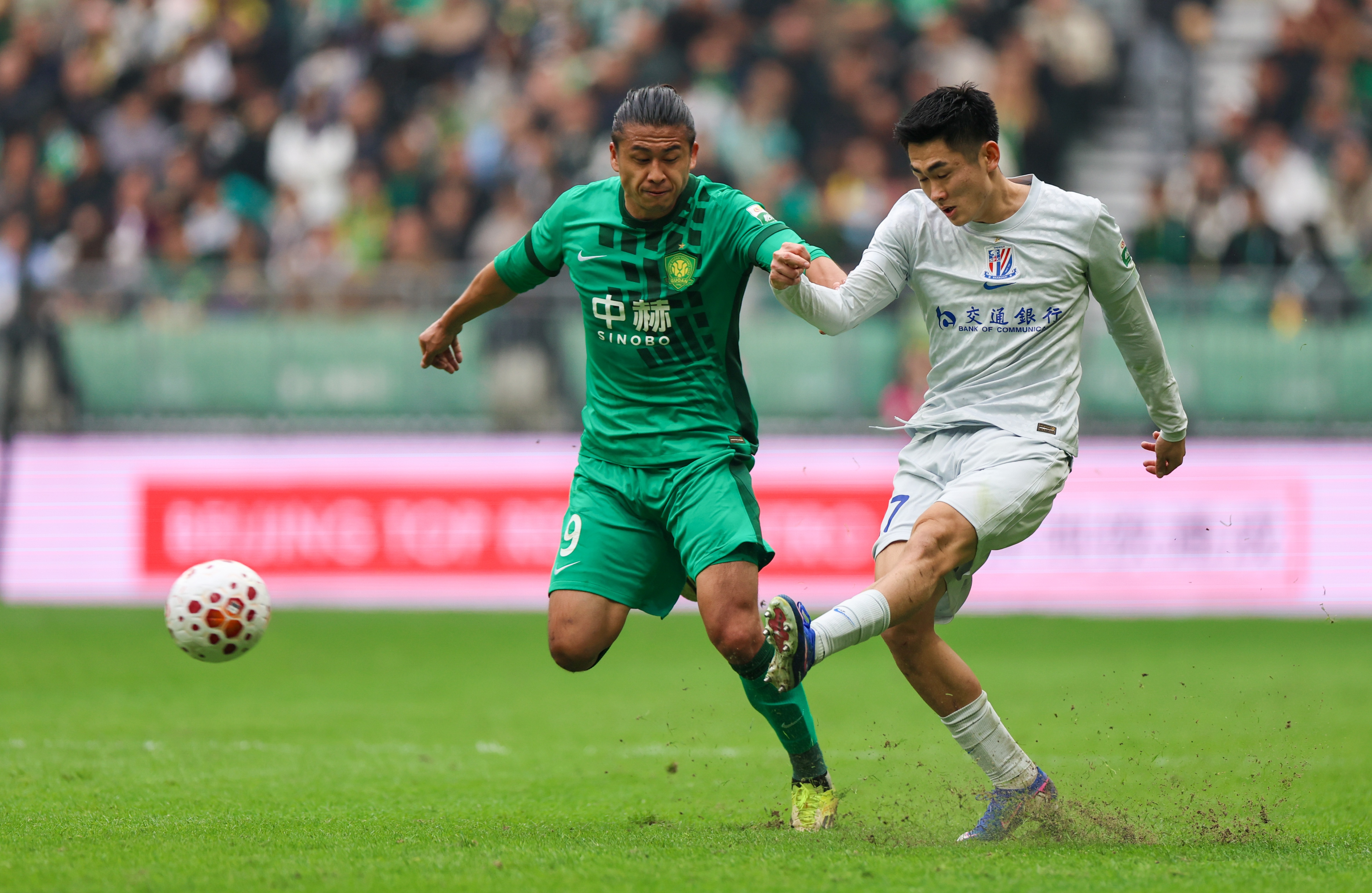陈晋一：胜任中卫有信心，信任主教练战术安排