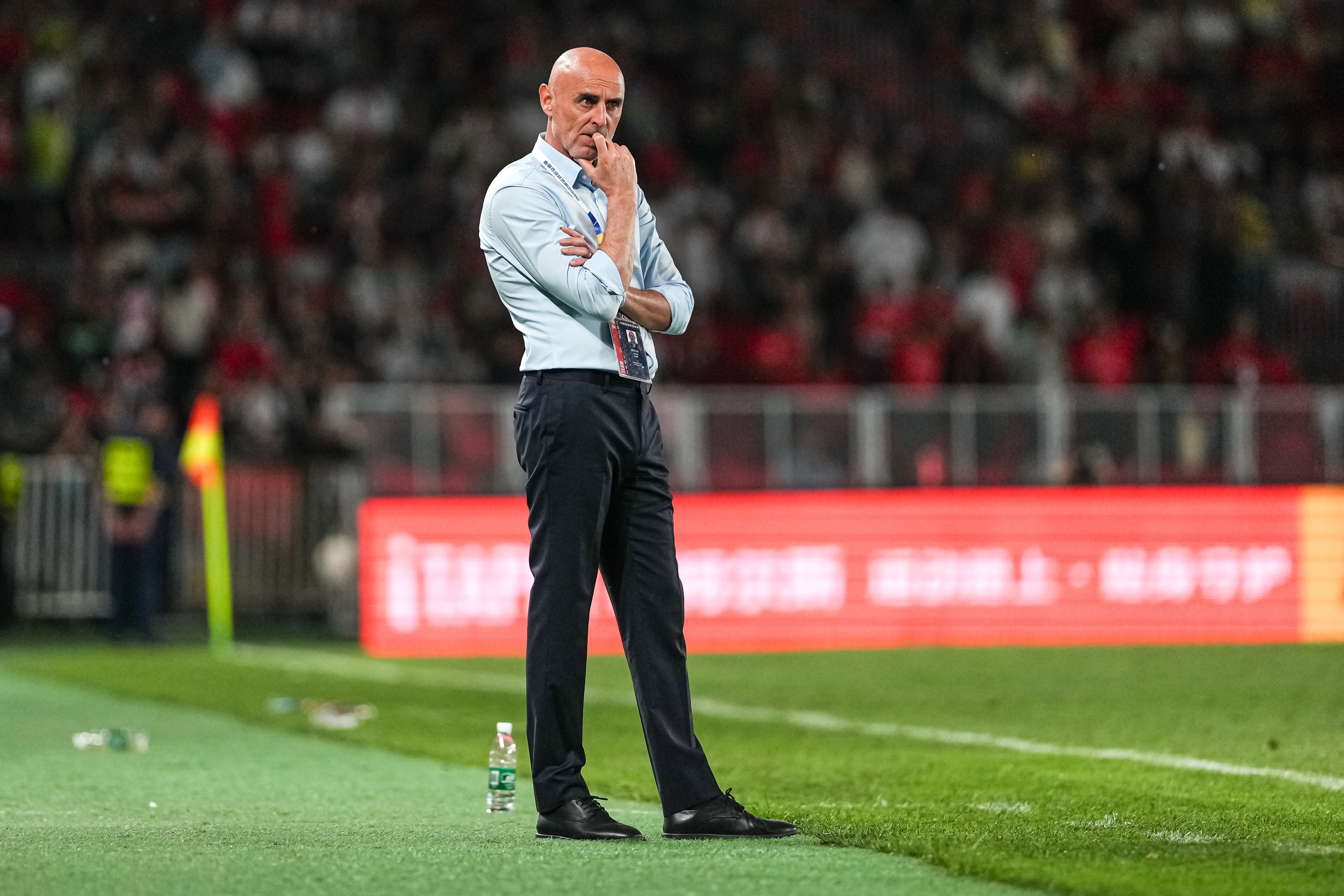 三球被吹难掩效率危机，海港主场0-1负泰山