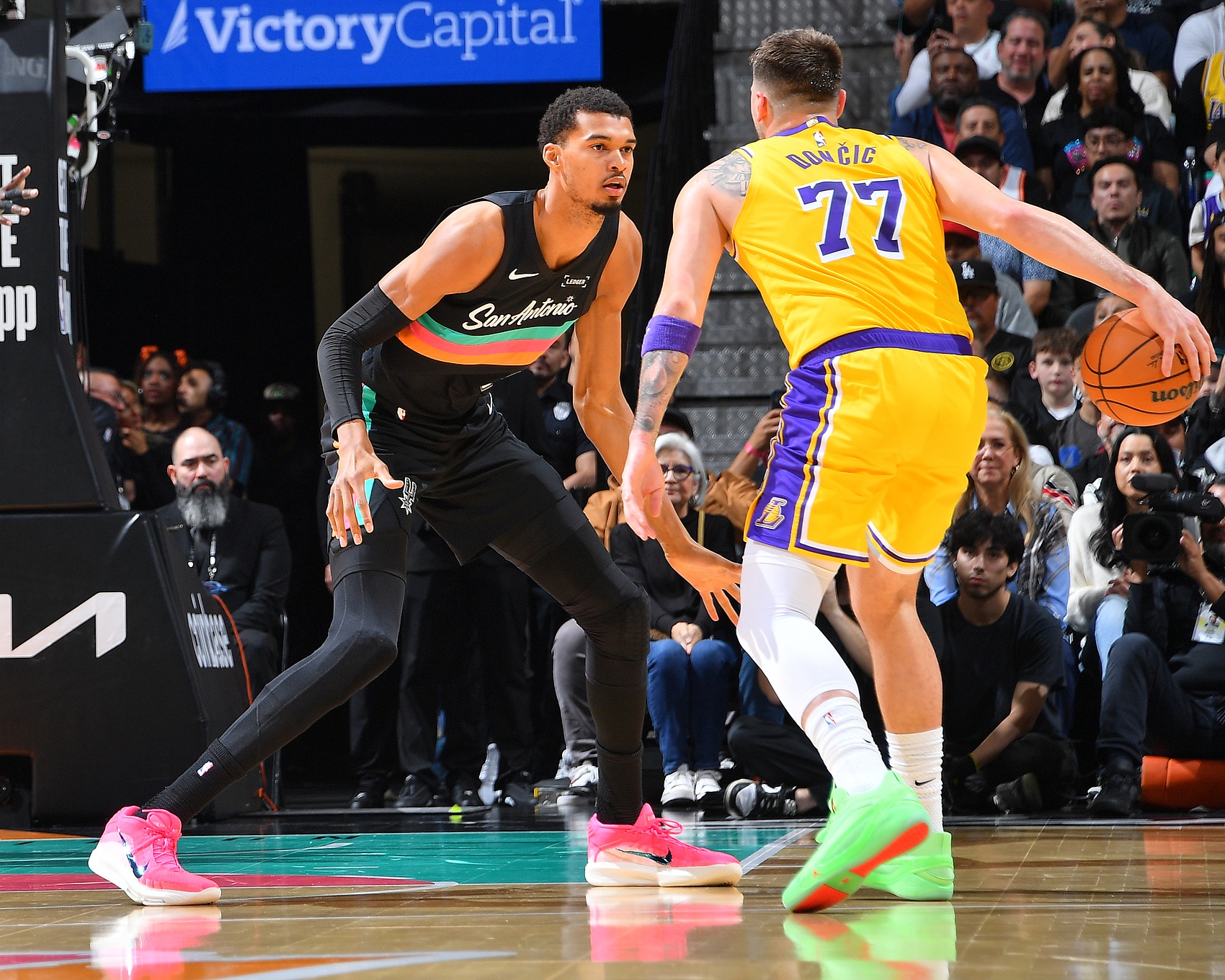 露天看台2030年NBA球员预测：文班登顶东契奇第二