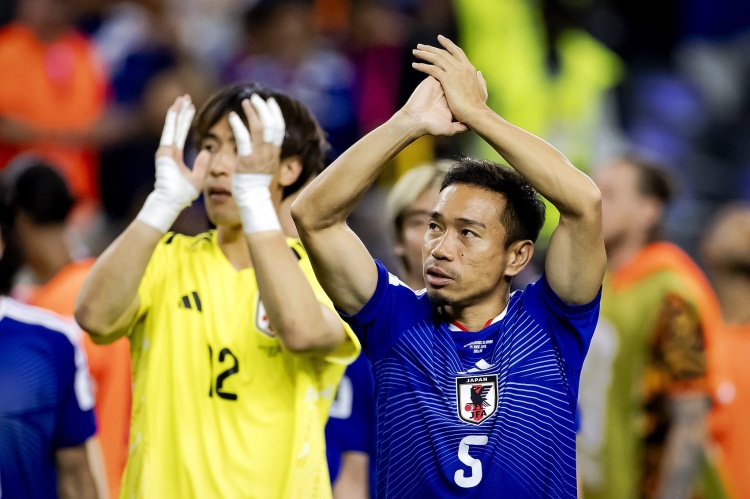 39岁长友佑都重新签约东京FC 今日赛前亲口宣布续约