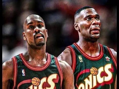 1996年夏天:乔丹3014万,鲨鱼1.21亿,NBA自由市场从此改变 1996年夏天:乔丹3014万,鲨鱼1.21亿,NBA自由市场从此改变