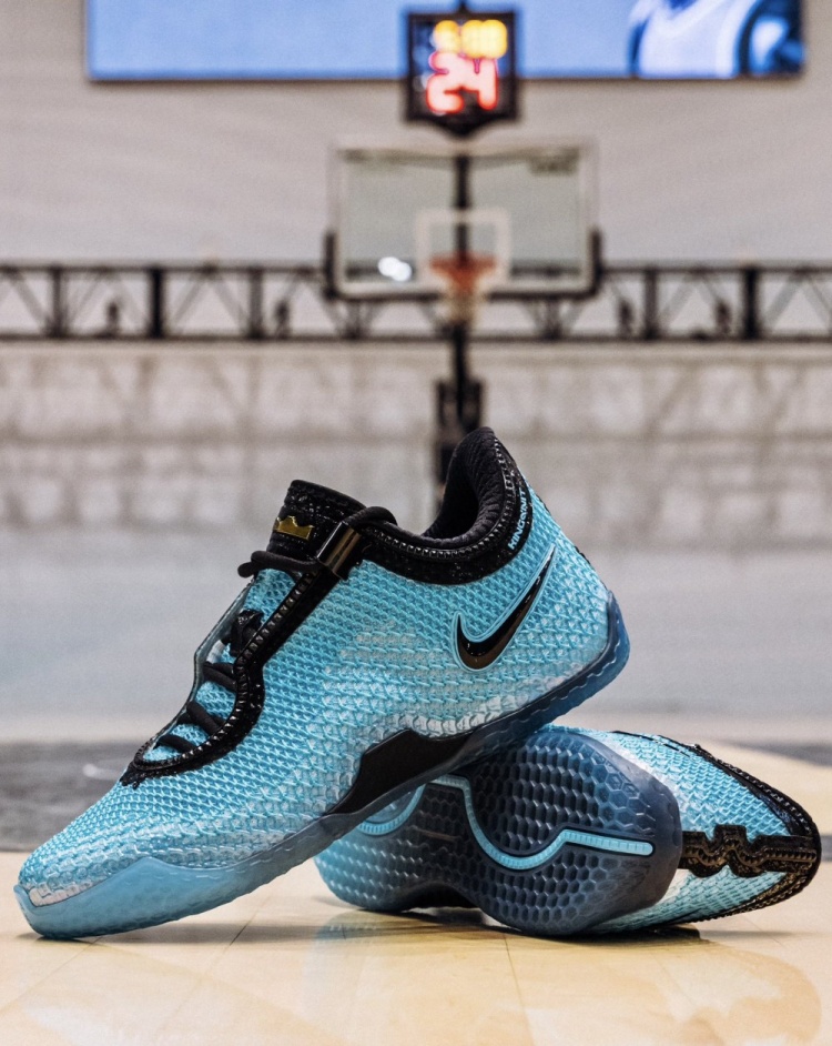 LeBron 24正式亮相 詹姆斯称其史上最轻个人战靴 LeBron 24正式亮相 詹姆斯称其史上最轻个人战靴
