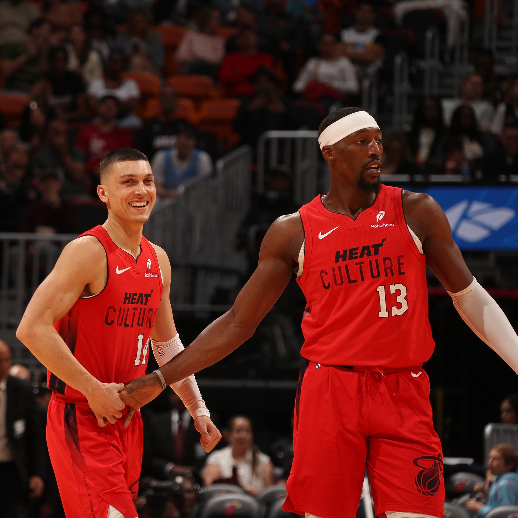 赌城冲突阿德巴约拳击希罗 NBA队友反目史