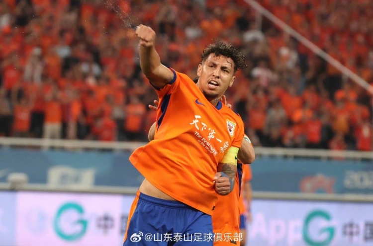山东泰山3-1青岛海牛 齐鲁德比主场三分到手