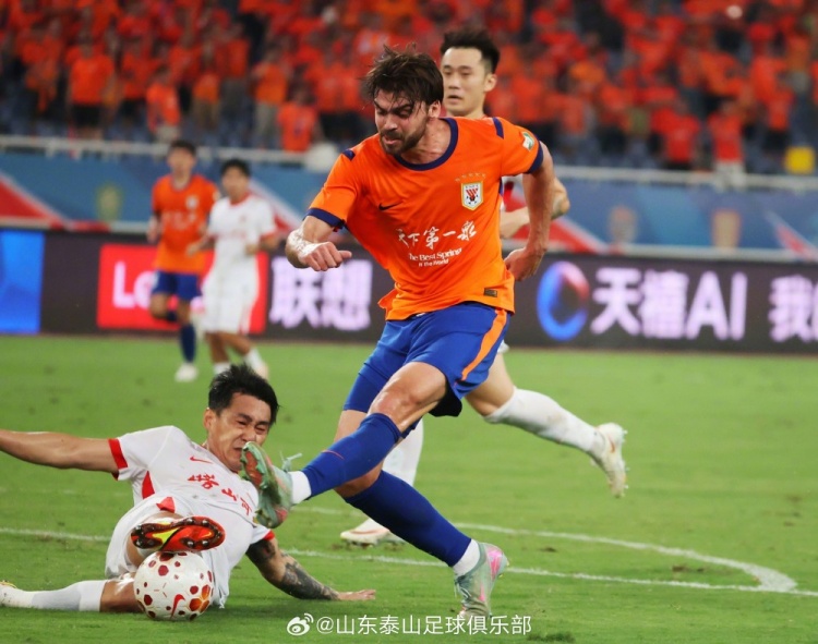 山东泰山3-1青岛海牛 齐鲁德比主场三分到手