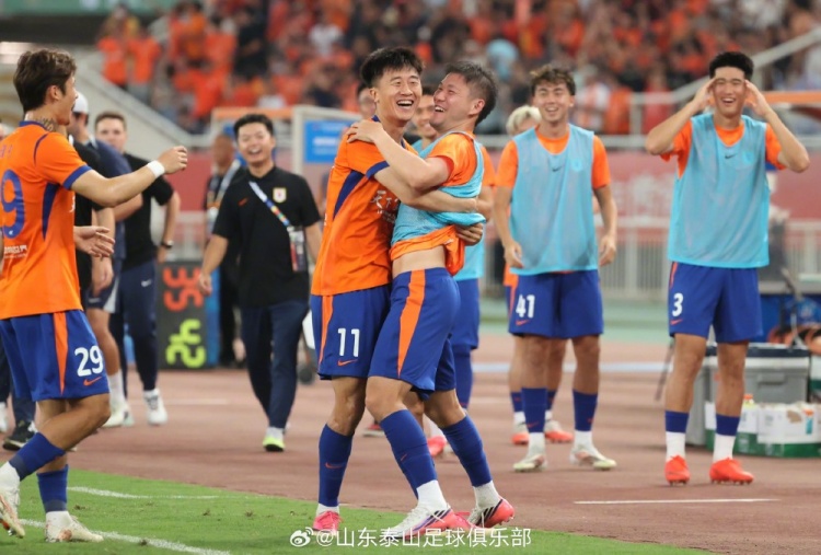 山东泰山3-1青岛海牛 齐鲁德比主场三分到手