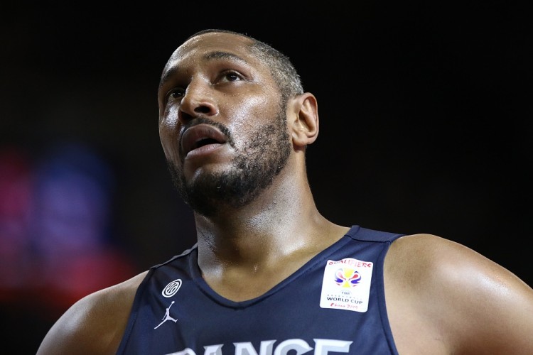 HoopsHype国际80大球星：奥拉朱旺第1，姚明第18，约基奇第4，文班亚马第50
