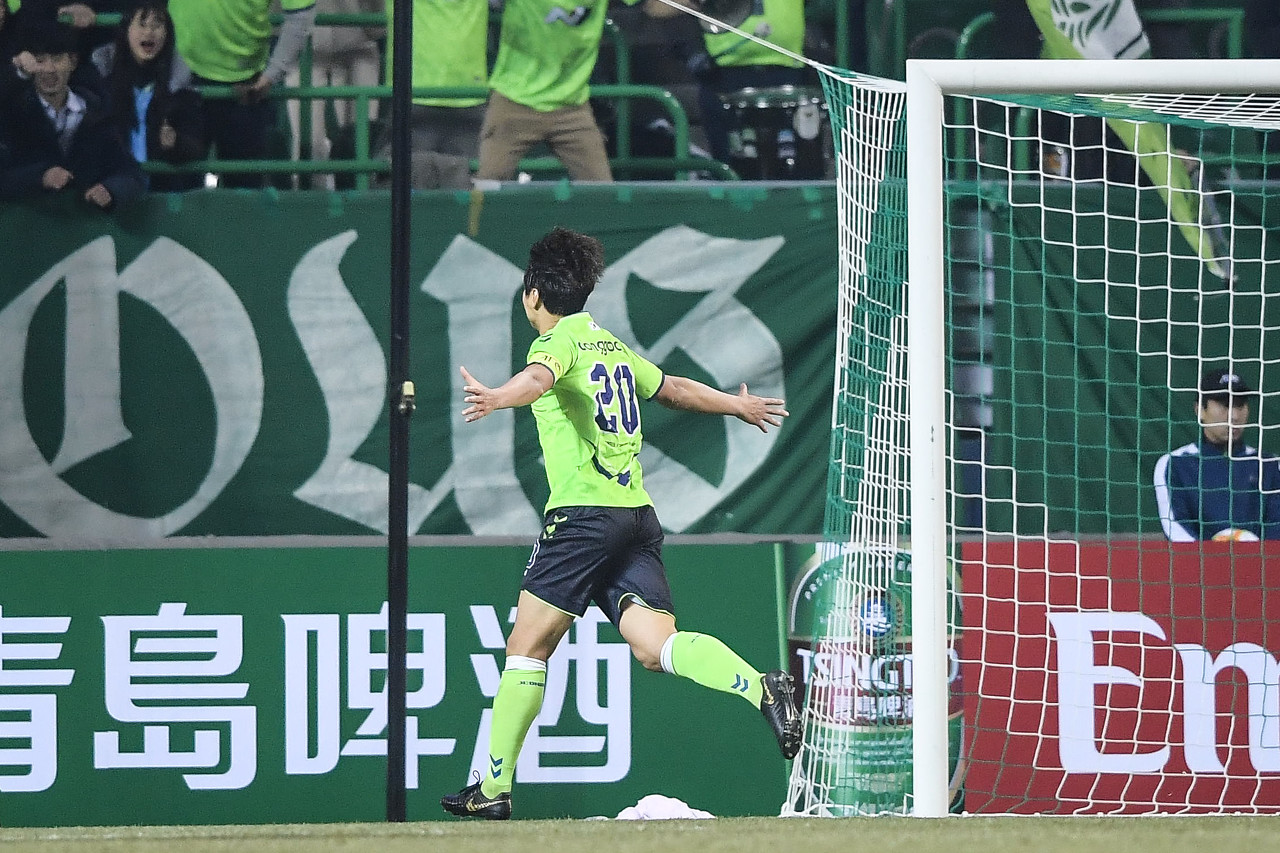 韩媒曝波耶特钦点李同国入教练组 龙仁FC松口可兼职 韩媒曝波耶特钦点李同国入教练组 龙仁FC松口可兼职