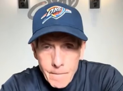 Skip加倍批评威少:连续四年三双是史诗级自私低效篮球 Skip加倍批评威少:连续四年三双是史诗级自私低效篮球