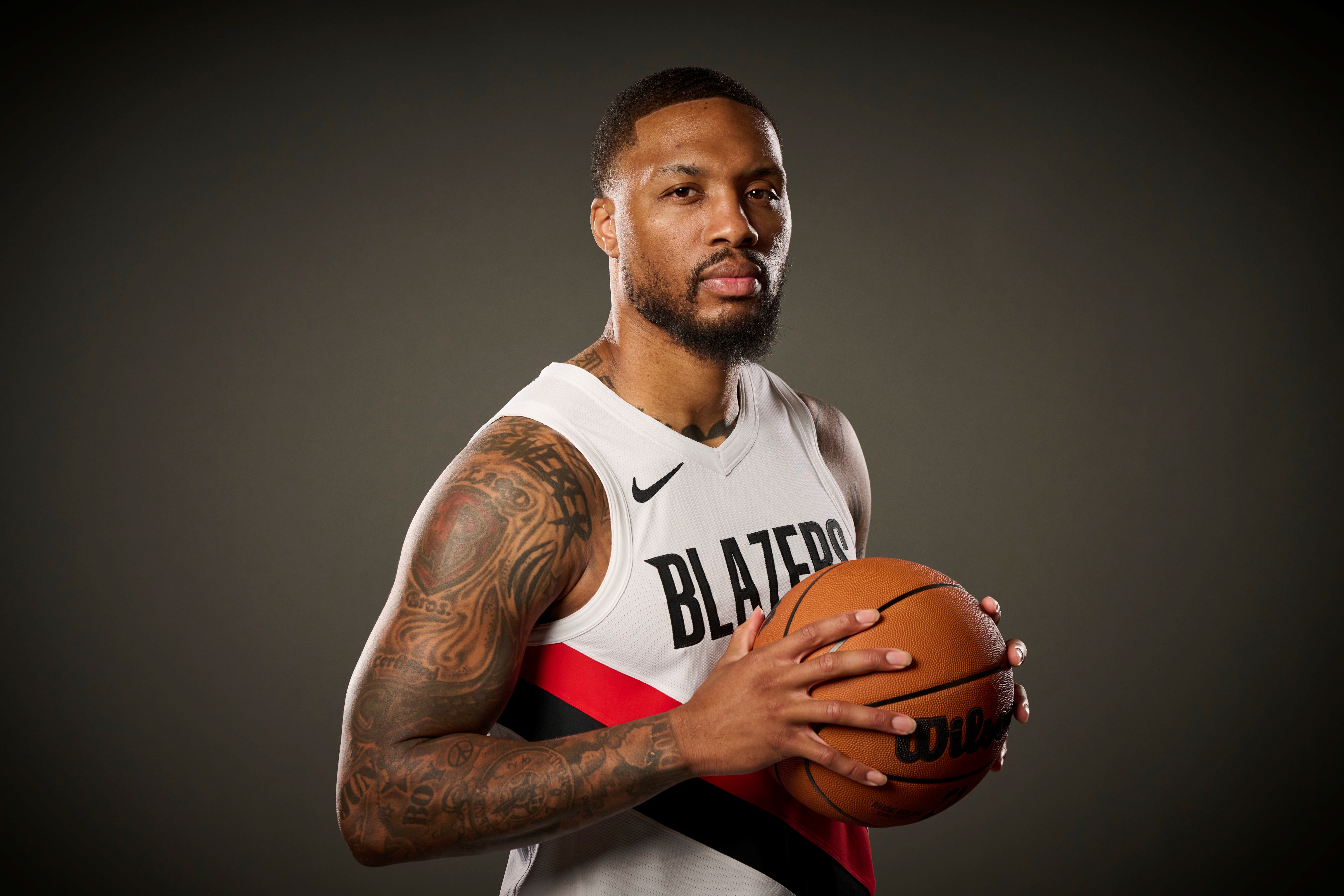 利拉德：人们都不认可我做的事 他们最好希望我别带领开拓者夺冠