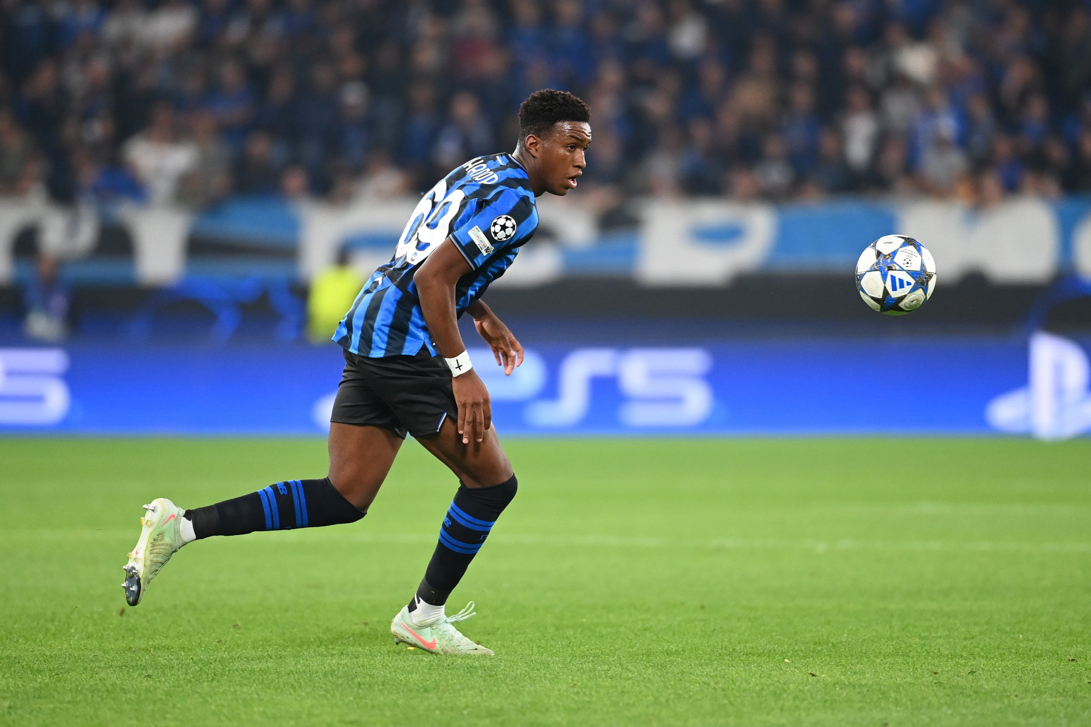 罗马诺：切尔西正推进阿哈诺的谈判，蓝军已和球员就条款达成一致