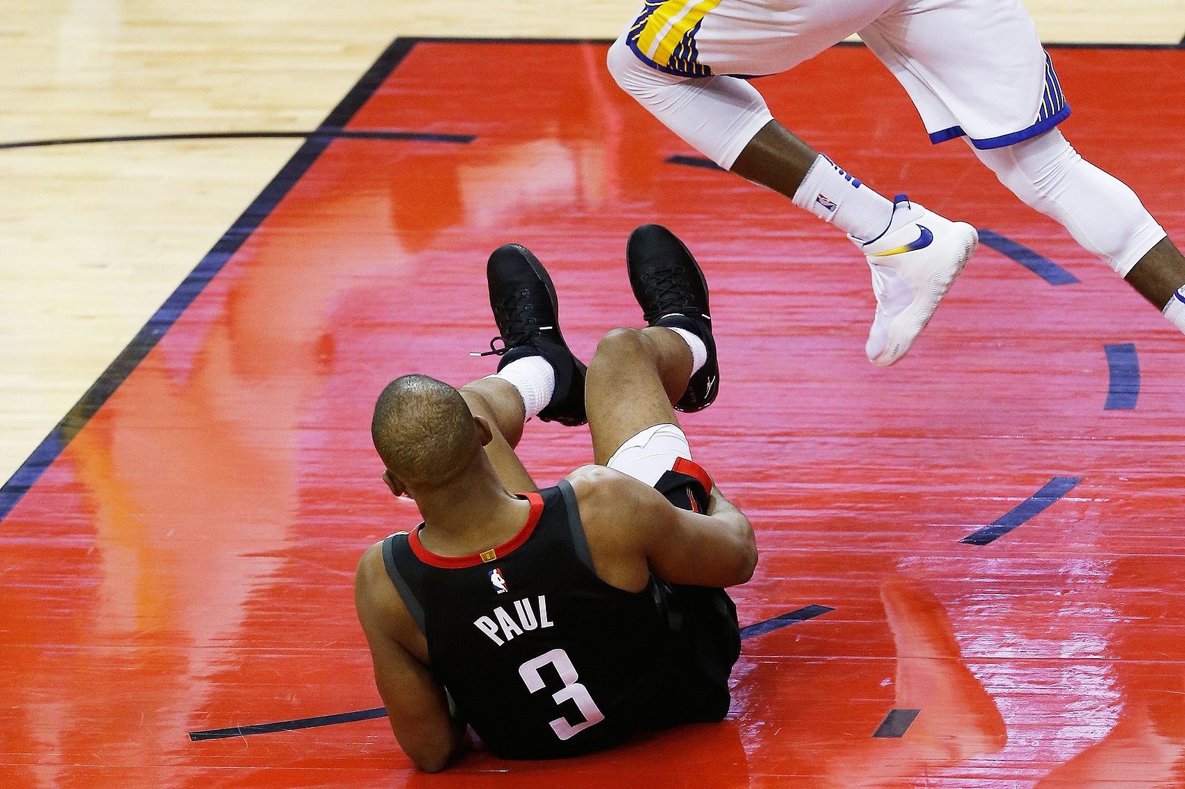 阿里扎:CP3倒下让火箭失去动力 若抢七多进五球本能掀翻勇士王朝 阿里扎:CP3倒下让火箭失去动力 若抢七多进五球本能掀翻勇士王朝